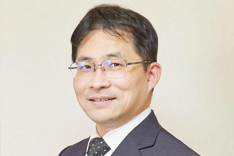 司法書士・行政書士　福満 賢一